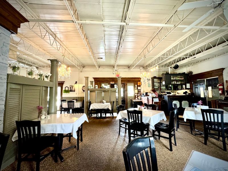 Main Street Cafe
