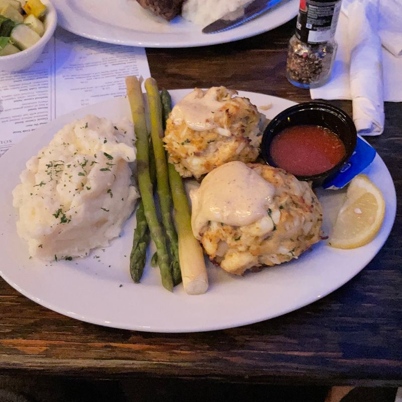 Maryland Crab Cakes Worth Every Bite