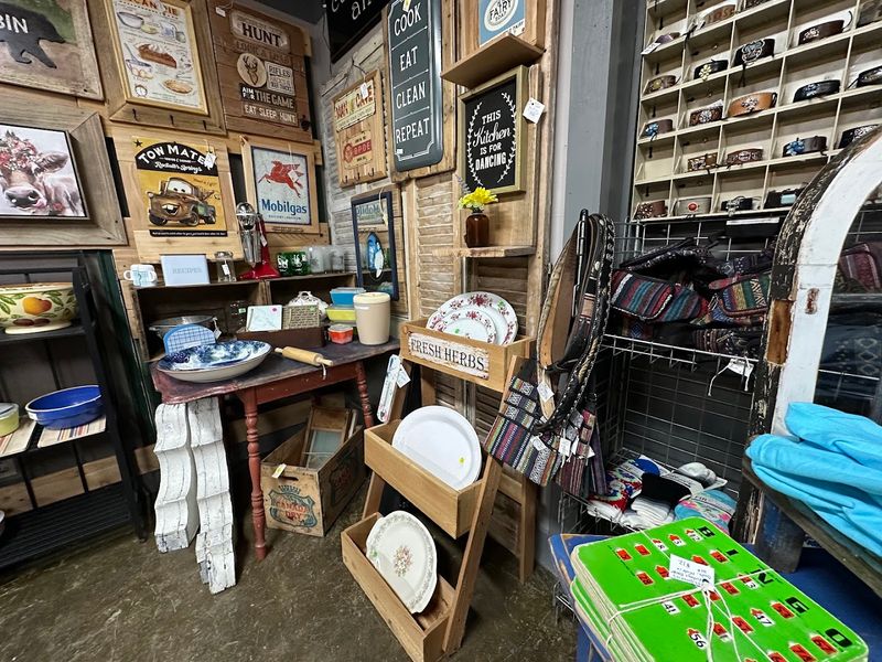 Memorabilia With Real Personality Memorabilia With Real Personality