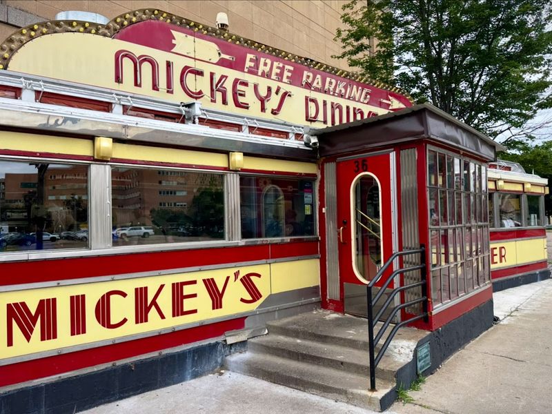 Mickey's Diner, Minnesota – St. Paul Mickey's Diner, Minnesota – St. Paul