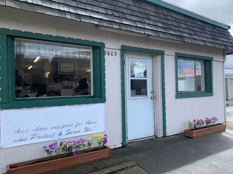 Mom's Kitchen, North Bend