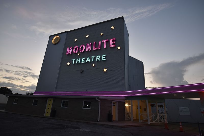 Moonlite Drive-In Theatre, Abingdon