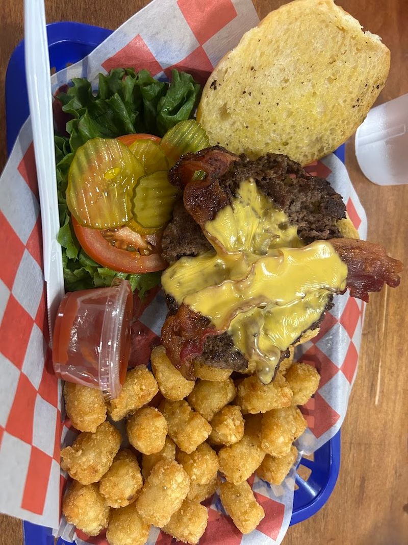More Than Just Seafood on the Menu More Than Just Seafood on the Menu