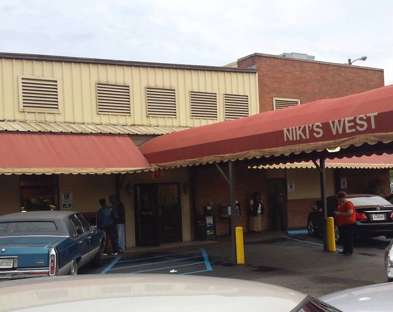 Niki's West Niki's West
