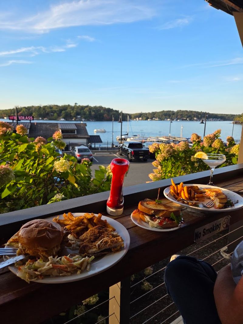 Nolans Point's Go-To Spot For Scenic Meals Nolans Point's Go-To Spot For Scenic Meals