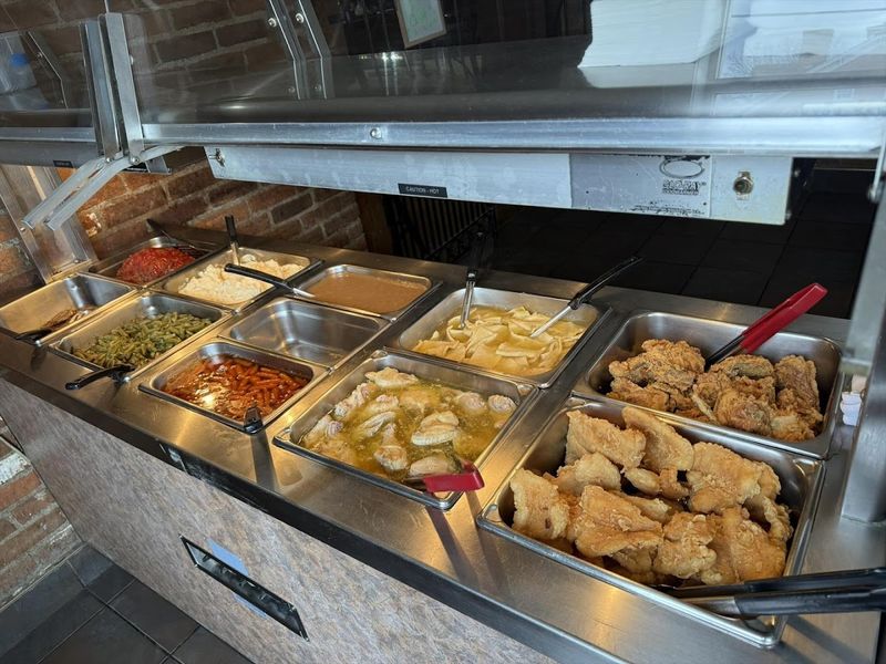 Old Brick House Feels Like the Kind of Buffet You Hope Still Exists in Ste. Genevieve Old Brick House Feels Like the Kind of Buffet You Hope Still Exists in Ste. Genevieve