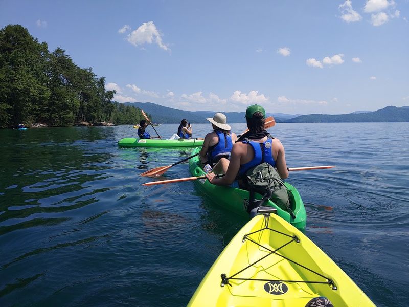 Paddling Through Paradise: Kayaks and SUPs on Jocassee Paddling Through Paradise: Kayaks and SUPs on Jocassee