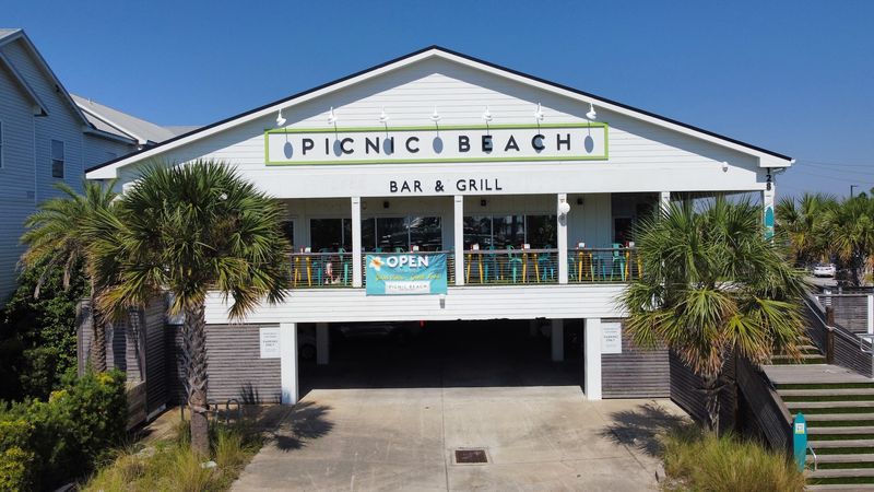 Picnic Beach Bar and Grill Picnic Beach Bar and Grill