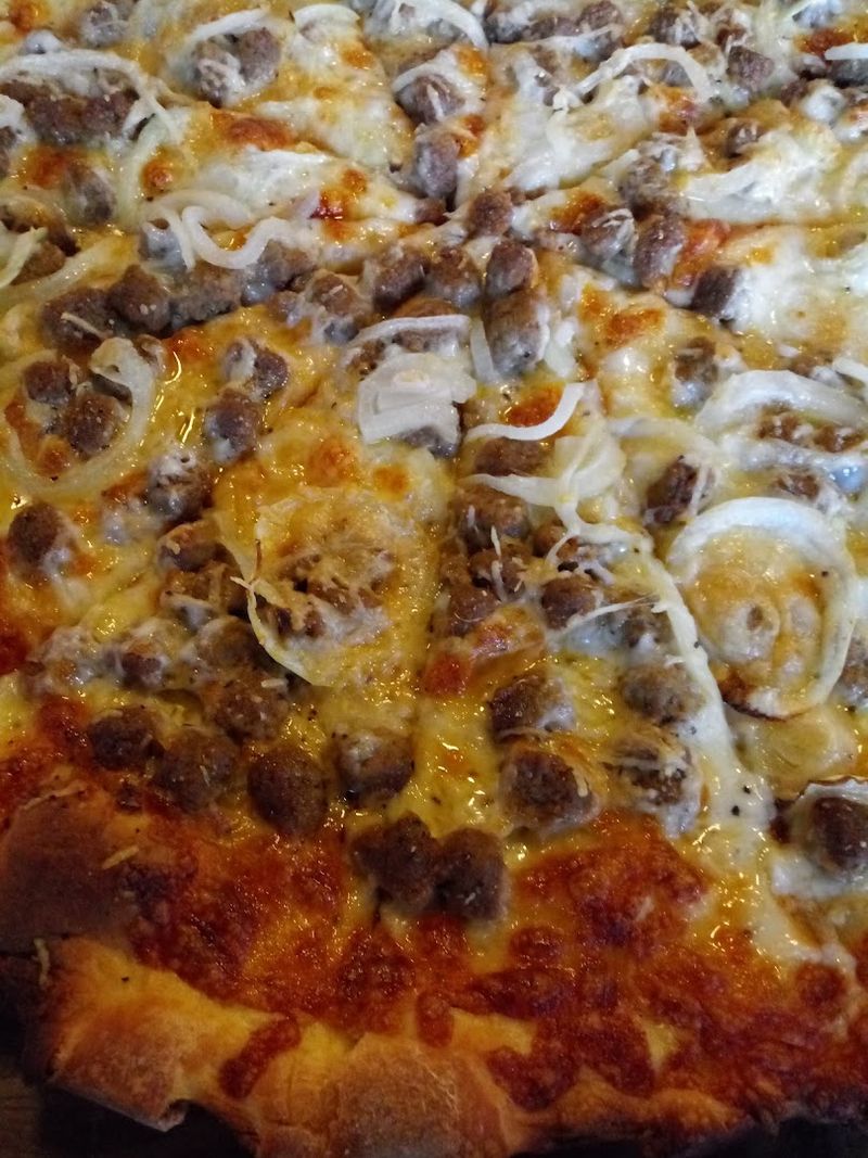 Pizza That Earns Serious Loyalty