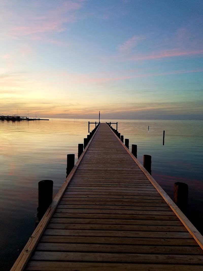 Plan A Meal With A Bay View Right Here