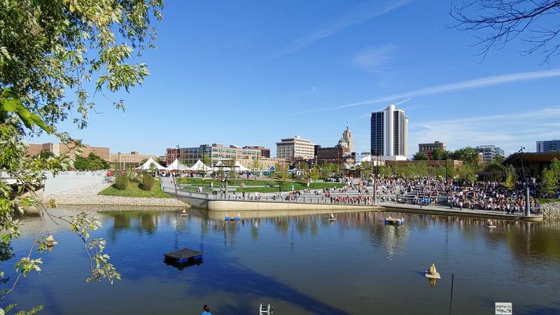 Plan Your Visit Around a Live Concert at the Amphitheatre