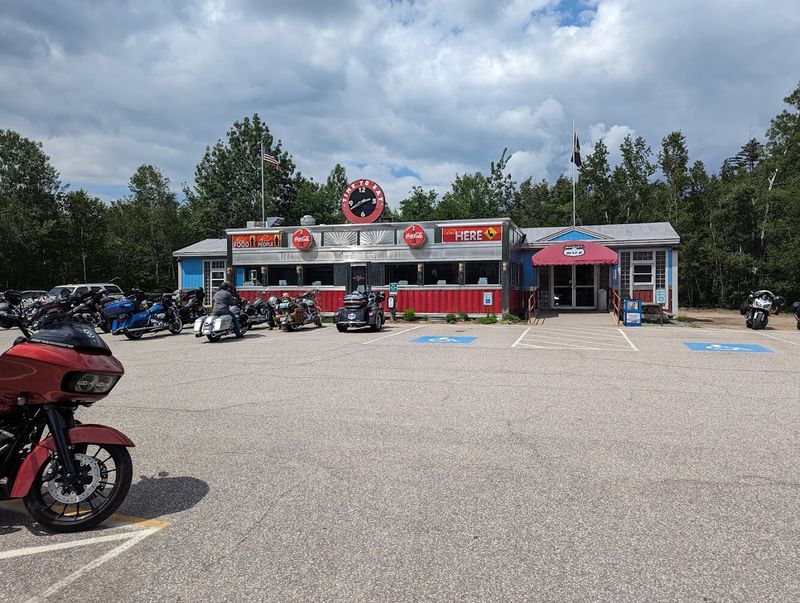 Plan Your Visit to 104 Diner