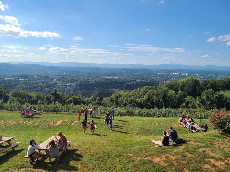 Plan Your Visit to Carter Mountain Orchard Plan Your Visit to Carter Mountain Orchard