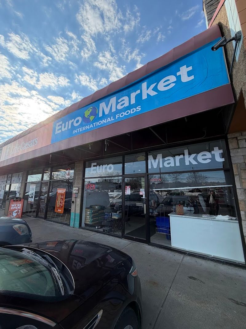Plan Your Visit to Euro Market on Second Street Plan Your Visit to Euro Market on Second Street