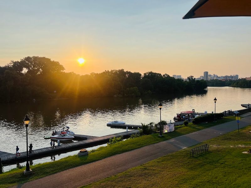 Plan Your Visit to This Virginia Waterfront Gem