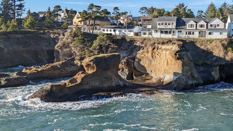 Planning Your Visit to Depoe Bay Planning Your Visit to Depoe Bay