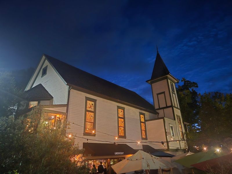 Planning Your Visit to McMenamins Wilsonville Old Church and Pub