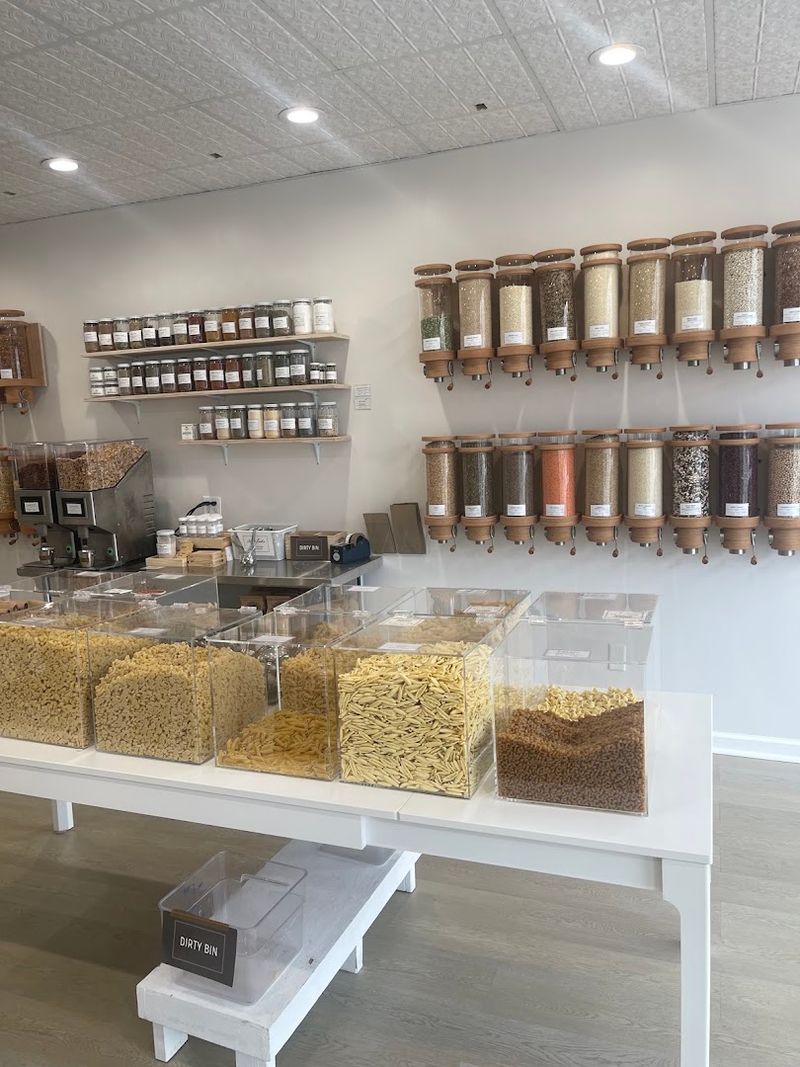 Plastic-Free Shopping Done Right