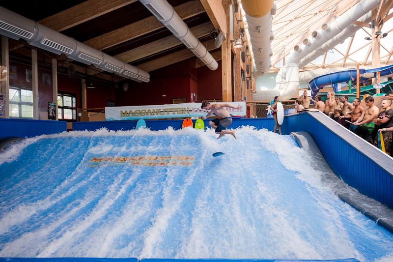Riding the FlowRider Surf Simulator Riding the FlowRider Surf Simulator