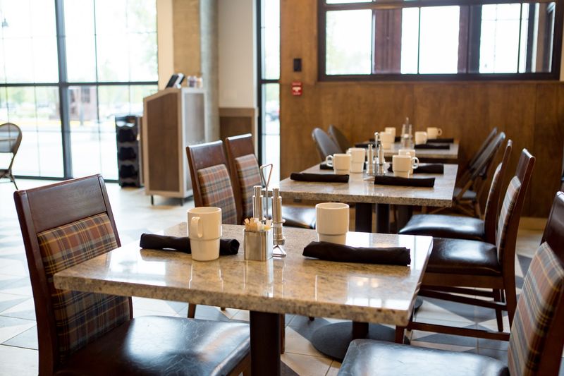 Rize at Ironworks Hotel, Modern Farm-to-Table Mornings Rize at Ironworks Hotel, Modern Farm-to-Table Mornings