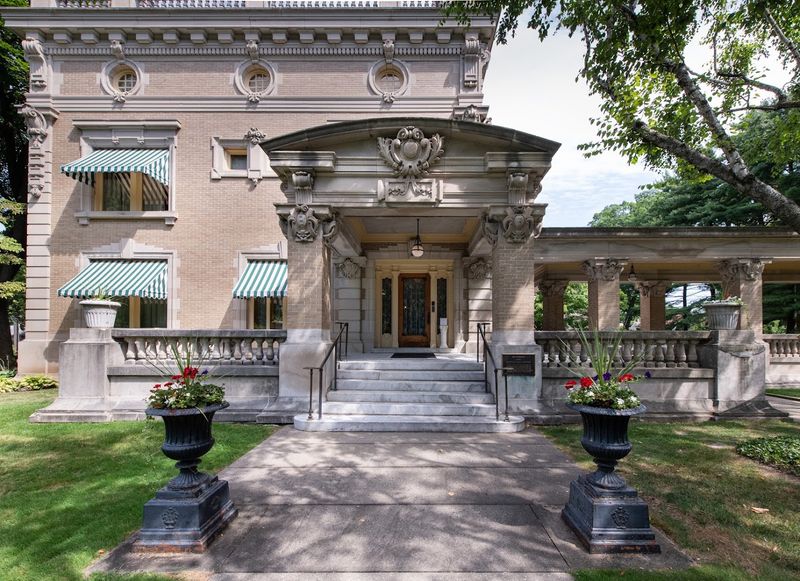 Ruthmere Mansion, Elkhart
