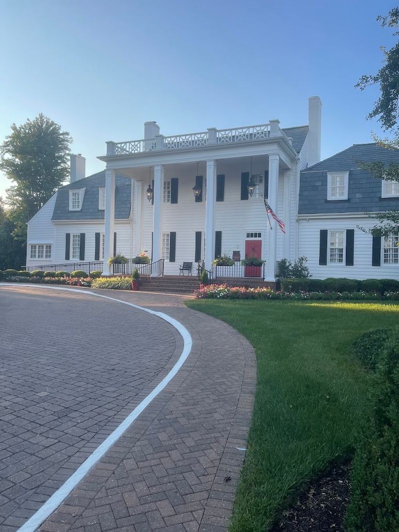 Ruth's Chris Steak House at Bellgrade Plantation Ruth's Chris Steak House at Bellgrade Plantation