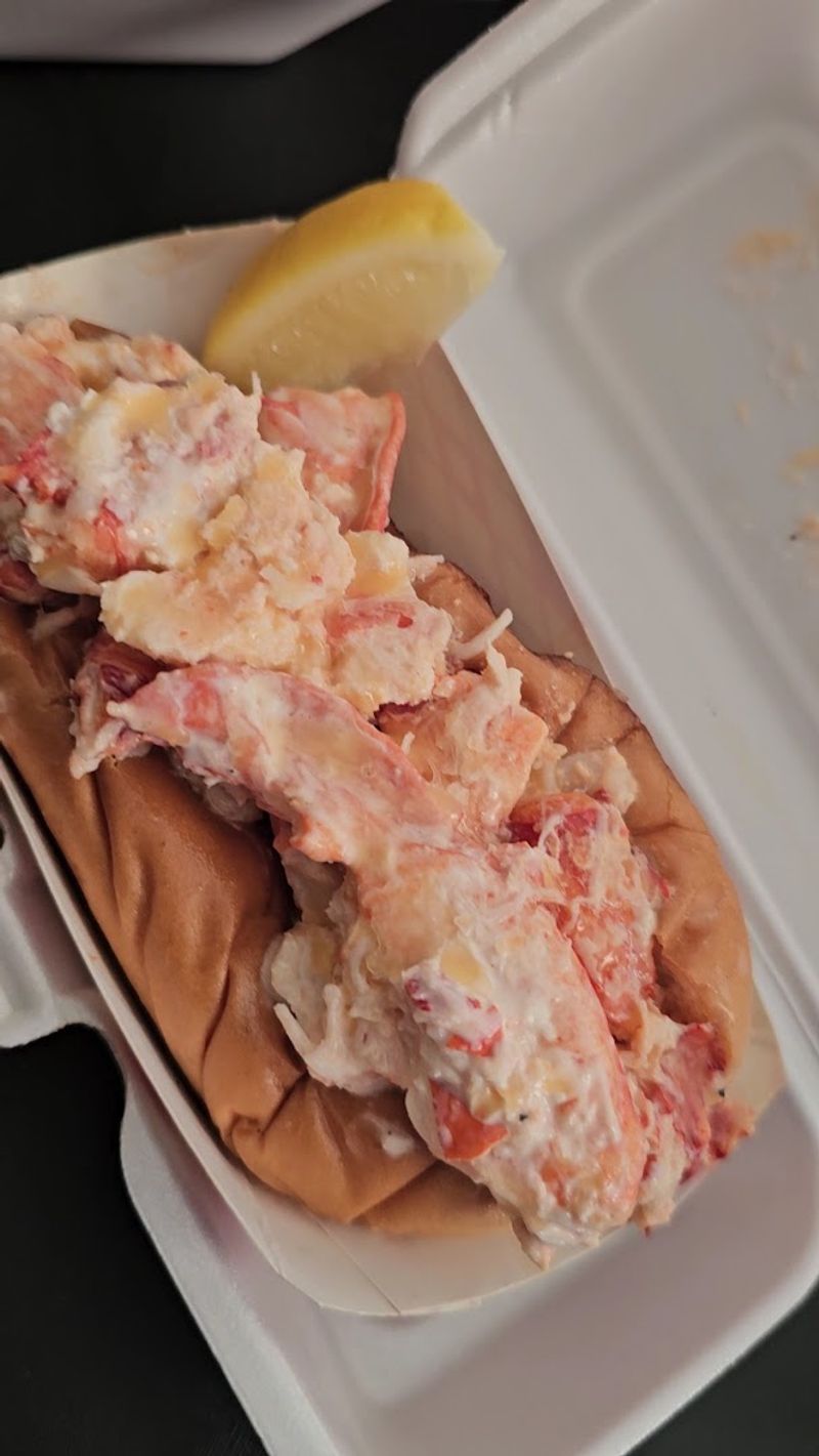 Salty's Lobster Co, Virginia Beach Area Salty's Lobster Co, Virginia Beach Area