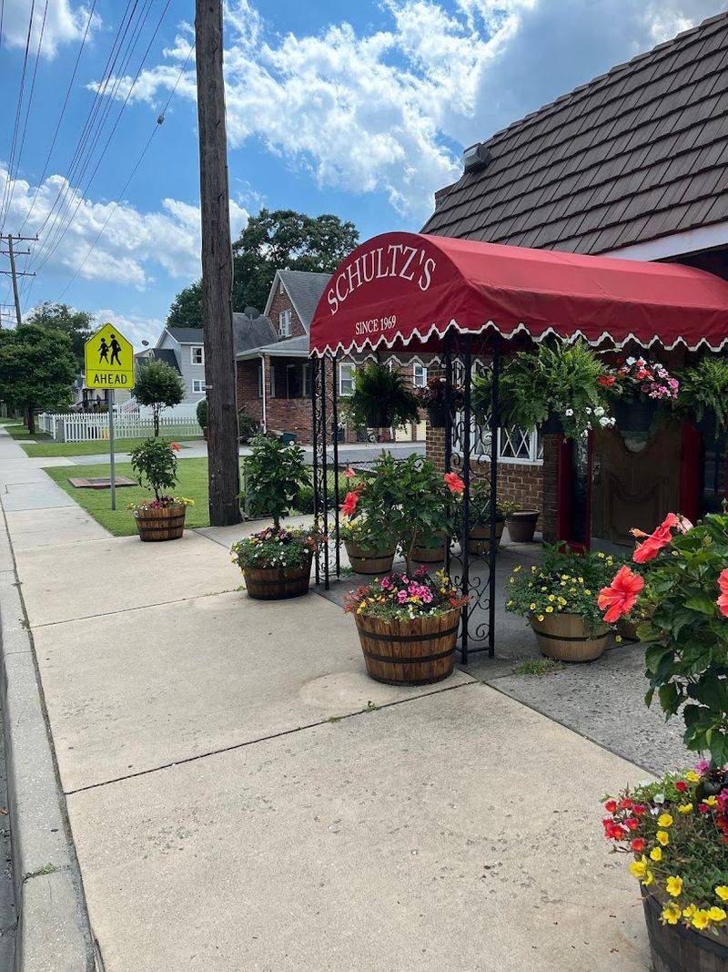 Schultz's Crab House