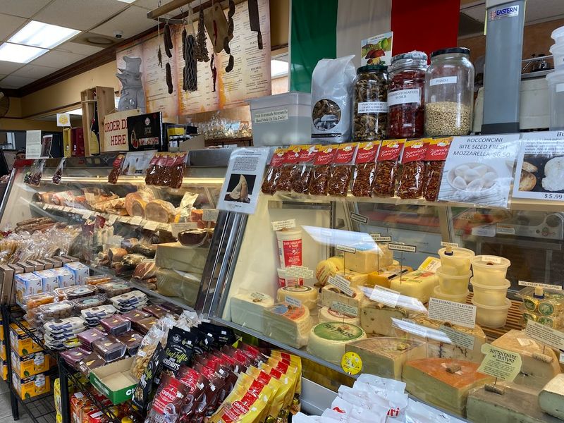 Seafood Specialties That Belong in a Serious Italian Kitchen Seafood Specialties That Belong in a Serious Italian Kitchen