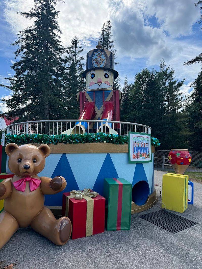 Seasonal Events That Stretch the Christmas Spirit All Year
