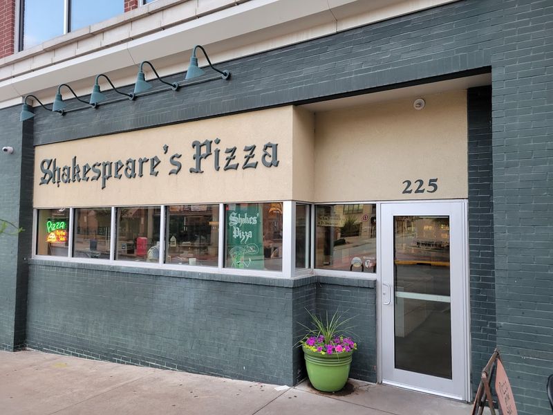 Shakespeare's Pizza