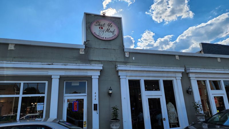 Shut Yo Mouf Soulfood, Petersburg's Flavorful Welcome Shut Yo Mouf Soulfood, Petersburg's Flavorful Welcome