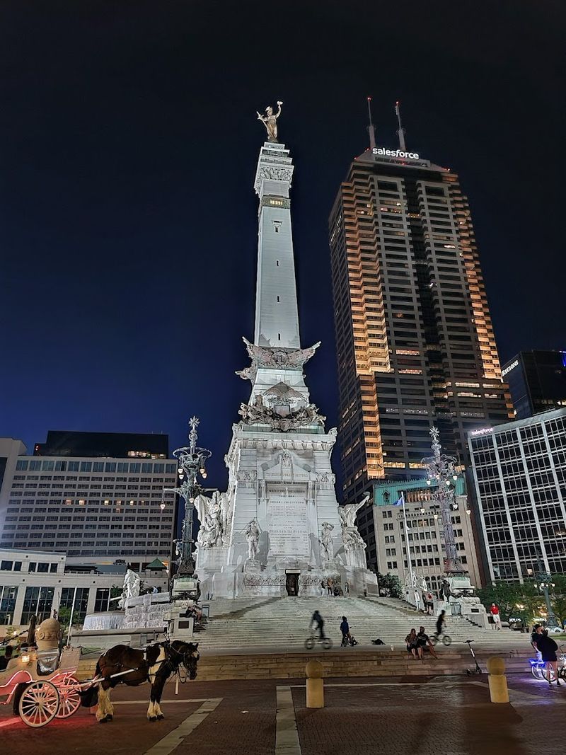 Skip the Crowds and Visit During a Quiet Weeknight