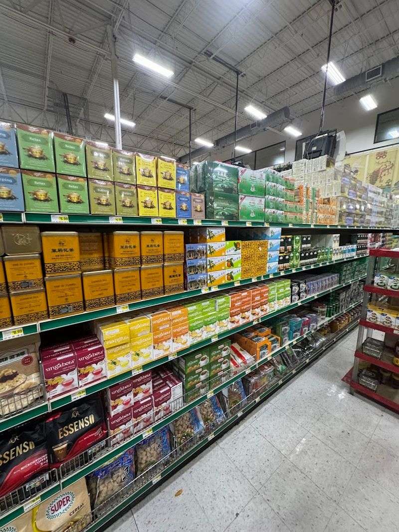 Snack Aisles With Zero Self Control Snack Aisles With Zero Self Control