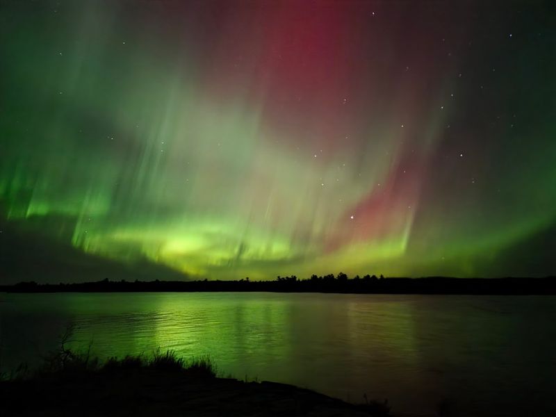 Stargazing and Northern Lights That Will Rewire Your Brain