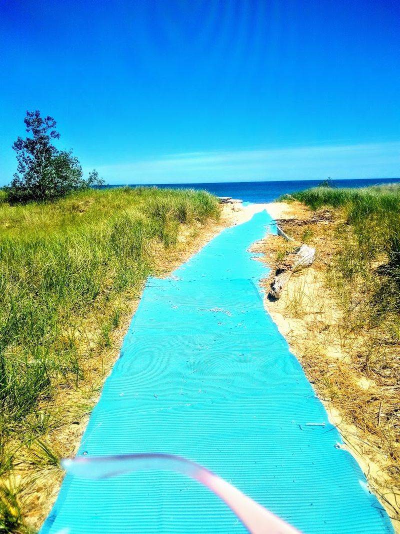 Street Murals and the Lake Effekt Art Scene You Have to See Street Murals and the Lake Effekt Art Scene You Have to See