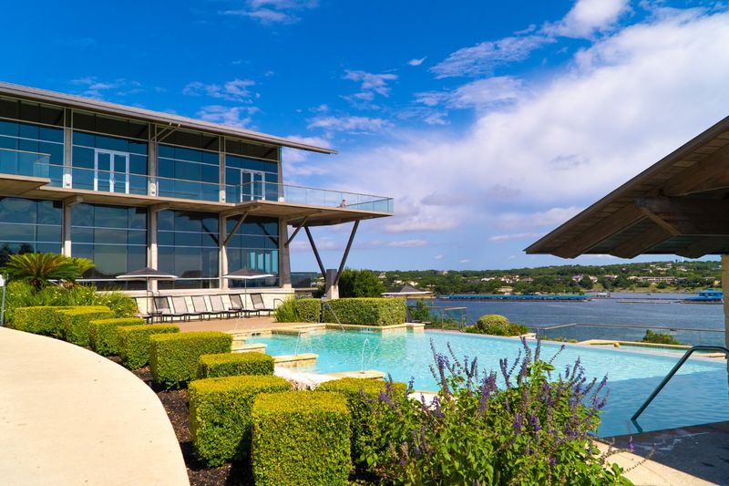 Sunsets Over Lake Travis That Stop You in Your Tracks