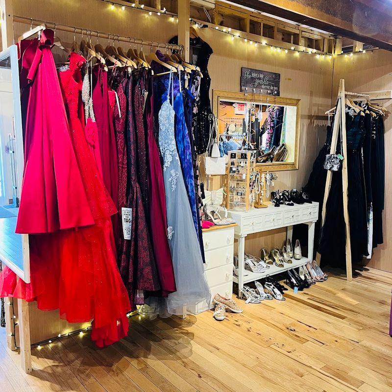 Sustainable Shopping Done With Real Style