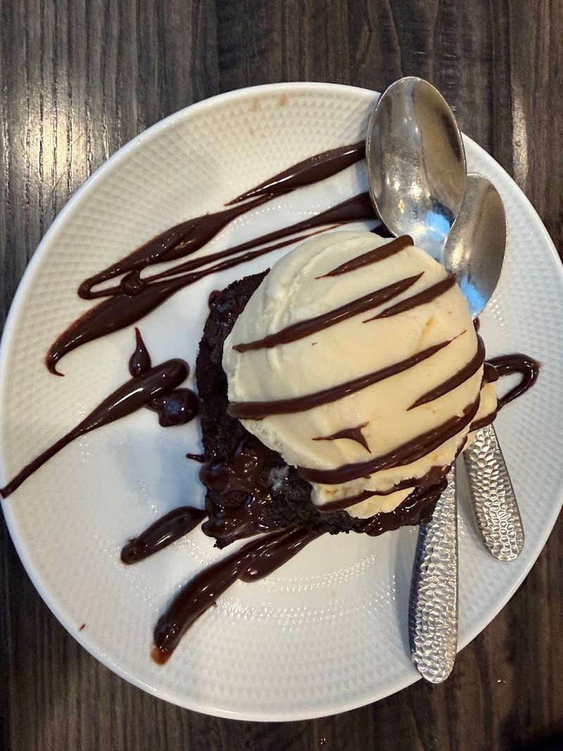 Sweet Endings, Lasting Impressions Sweet Endings, Lasting Impressions