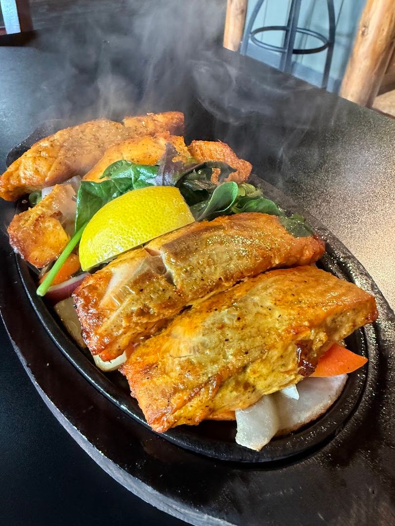 Tandoori Plates Worth the Trip Alone