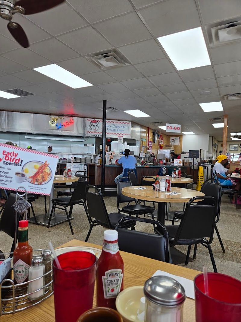 Tel-Wink Grill