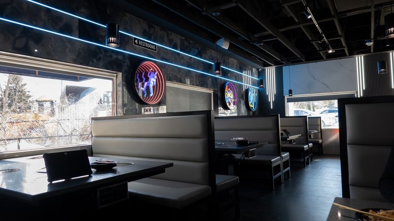 The Atmosphere Inside Hungry Pot Is Worth the Trip Alone