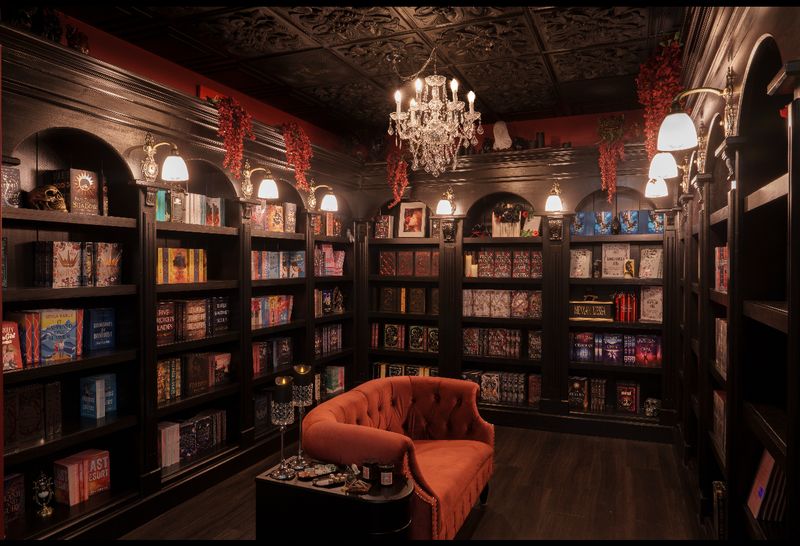 The Atmosphere That Keeps Readers Coming Back