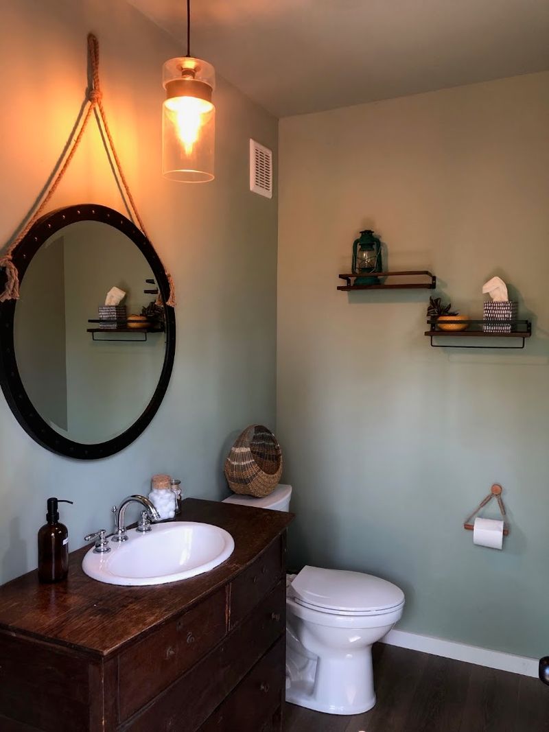 The Bathhouse That Puts Most Campgrounds to Shame The Bathhouse That Puts Most Campgrounds to Shame
