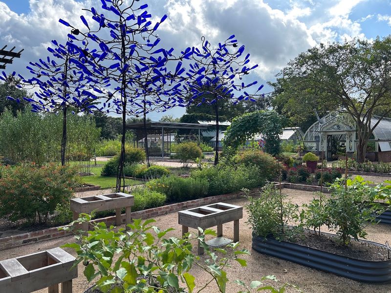 The Children's Garden and Family-Friendly Features The Children's Garden and Family-Friendly Features
