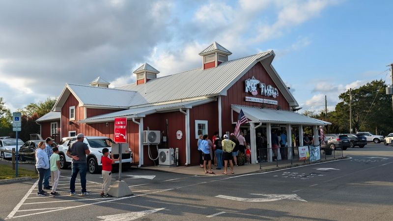 The Drive-Thru Setup That Makes the Whole Thing an Event