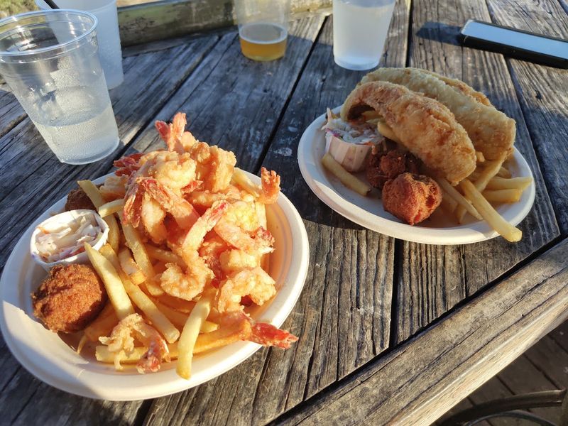 The Fried Flounder and the Menu That Never Needed to Change