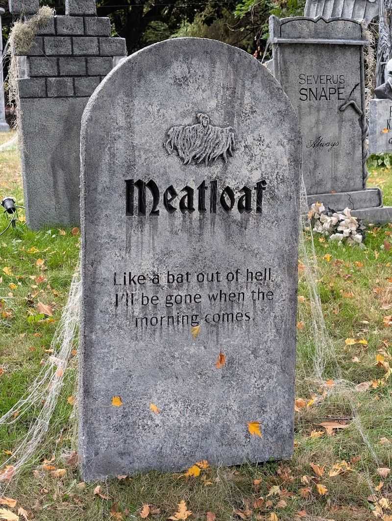 The Handmade Tombstones That Tell Their Own Stories The Handmade Tombstones That Tell Their Own Stories
