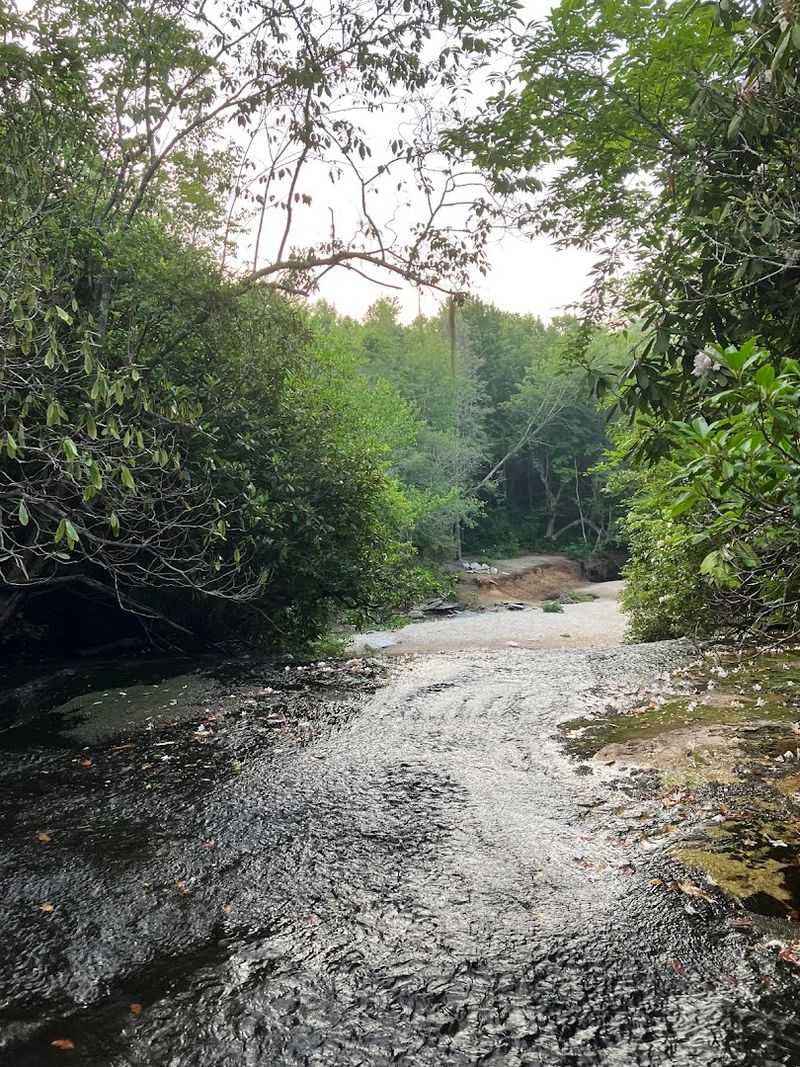 The Hike In, A Trail That Builds Anticipation The Hike In, A Trail That Builds Anticipation