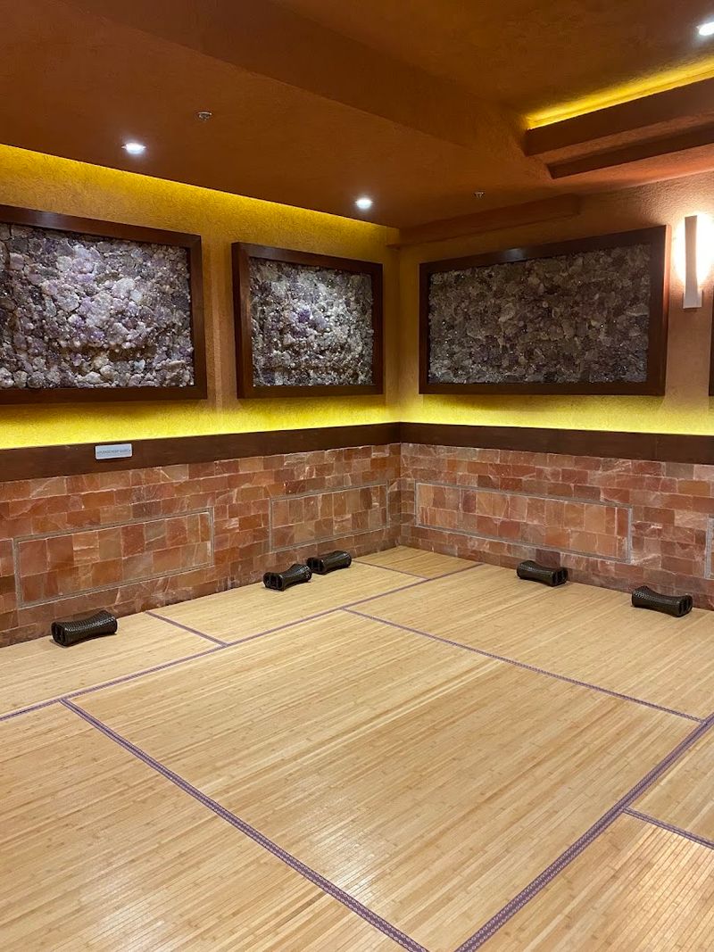 The Hinoki Cypress Bath and Ion Room That Smells Like a Forest